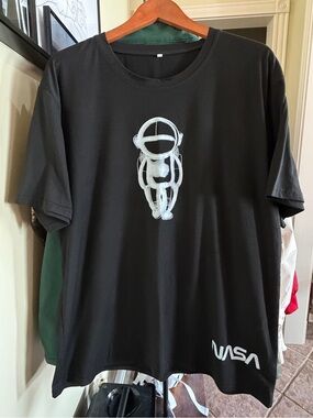 NASA Astronaut Graphic Tee Men’s XXL Black Streetwear Space Shirt